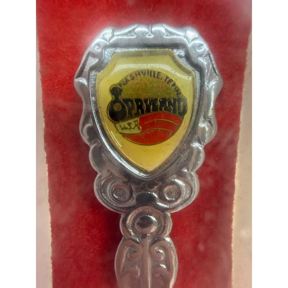 Vintage Opryland USA Nashville Tennessee Souvenir Collector Spoon with Case